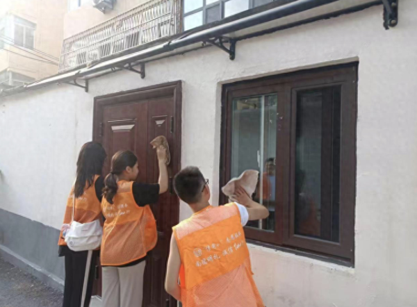 杠杆炒股哪个平台好 仙营社区开展“青少年诚信志愿 清洁家园共成长”活动